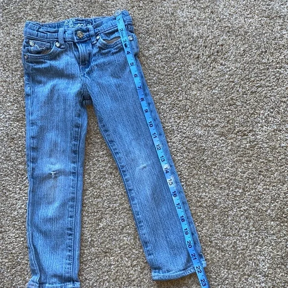 Levi’s girls size 4 jeans - Picture 8 of 9
